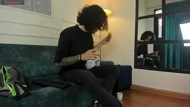 Skinny Mac online show from 06-01-26, 04:06