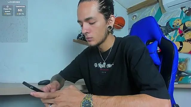 Skinny Mac online show from 05-08-26, 12:42
