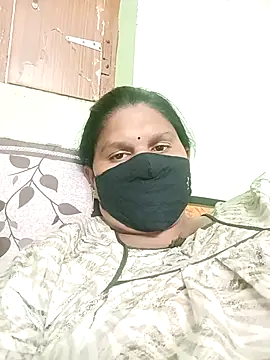 Snapshot of telugutanuja_ chatting on 04-13-26, 10:52 telugutanuja online show from 04-13-26, 10:52