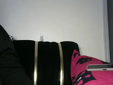 Sexxybella  online show from 05-24-26, 04:56
