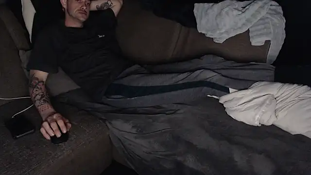 Snapshot of Hottehans88 chatting on 03-18-26, 05:14 Hottehans88 online show from 03-18-26, 05:14