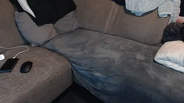 Snapshot of Hottehans88 chatting on 03-19-26, 04:07 Hottehans88 online show from 03-19-26, 04:07