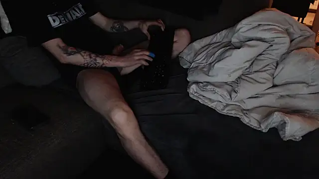 Snapshot of Hottehans88 chatting on 03-21-26, 02:57 Hottehans88 online show from 03-21-26, 02:57