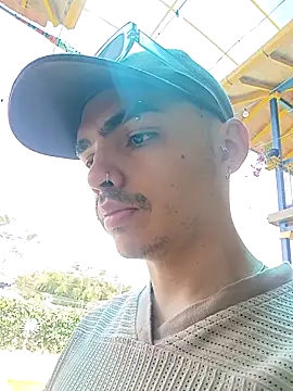 NicoKinggs  online show from 04-18-26, 03:47