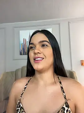 Bella-Ferrer online show from 05-22-26, 06:17