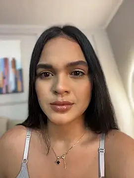 Bella-Ferrer online show from 04-22-26, 06:14