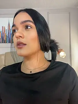 Bella-Ferrer online show from 04-23-26, 06:53