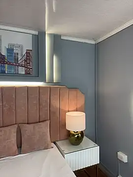 Bella-Ferrer online show from 04-01-26, 06:27