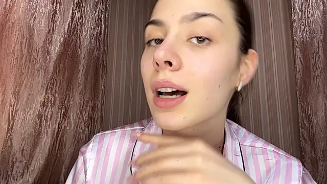 AylaLust online show from 04-12-26, 11:24