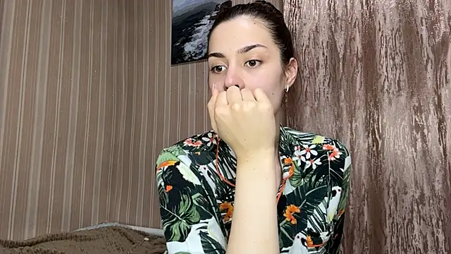 AylaLust online show from 04-19-26, 06:10