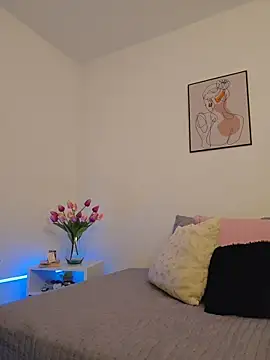 Victoria Evanss online show from 04-11-26, 09:51