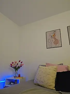 Victoria Evanss online show from 03-13-26, 09:42