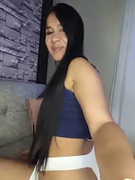 Snapshot of Camillemonroe_ chatting on 05-16-26, 10:36 Camillemonroe online show from 05-16-26, 10:36