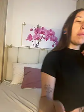 AmberVegaa online show from 03-31-26, 12:40