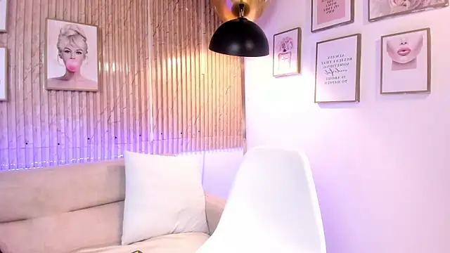 Zoey monroe online show from 04-09-26, 12:33