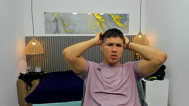 Snapshot of AlessandroFranco chatting on 07-11-26, 12:38 AlessandroFranco online show from 07-11-26, 12:38