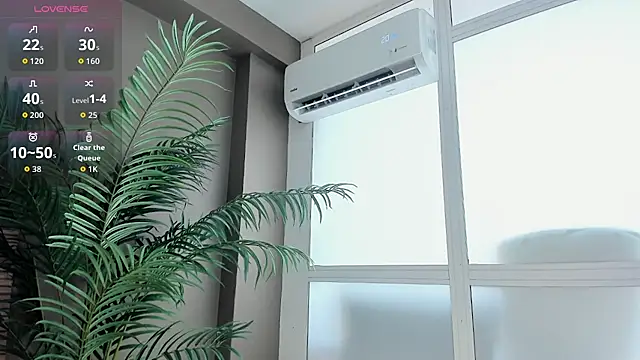 Adalyn Cute online show from 07-27-26, 12:01