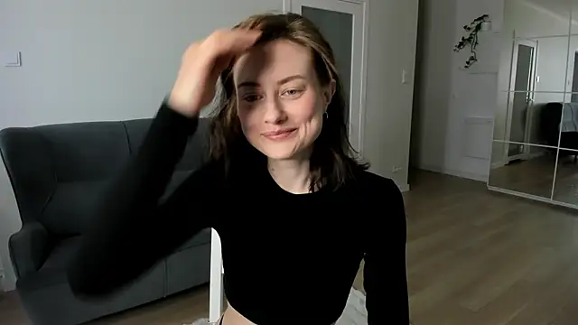 Snapshot of Dorimena chatting on 05-16-26, 06:01 Dorimena online show from 05-16-26, 06:01