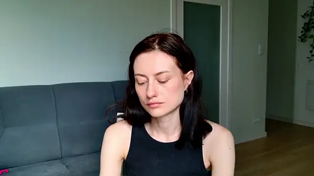 Snapshot of Dorimena chatting on 06-30-26, 04:56 Dorimena online show from 06-30-26, 04:56