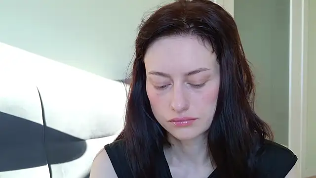 Snapshot of Dorimena chatting on 06-24-26, 04:55 Dorimena online show from 06-24-26, 04:55