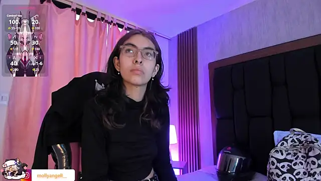 Molly A online show from 07-02-26, 03:07