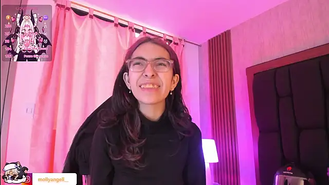 Molly A online show from 07-18-26, 03:20