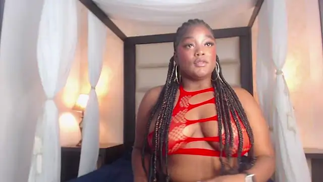 Snapshot of KattyMayers chatting on 05-19-26, 07:10 KattyMayers online show from 05-19-26, 07:10