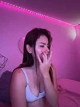 zoe  baker online show from 04-27-26, 02:15