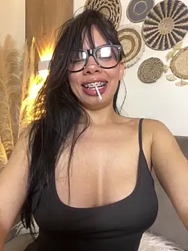 Snapshot of Queen_Chanel_XXX chatting on 04-30-26, 08:57 Queen Chanel XXX online show from 04-30-26, 08:57