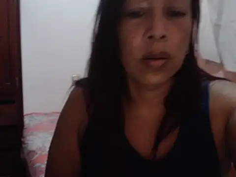 Snapshot of emylyymature chatting on 03-24-26, 11:49 emylyymature online show from 03-24-26, 11:49