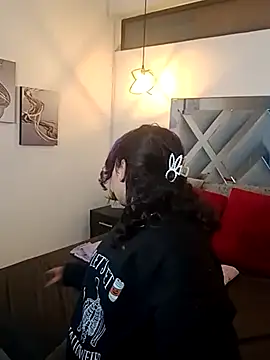 Liily Foxxy online show from 04-21-26, 10:44