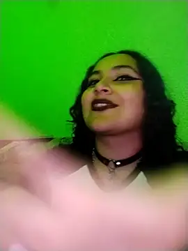 Snapshot of Liily_Foxxy chatting on 06-04-26, 11:04 Liily Foxxy online show from 06-04-26, 11:04