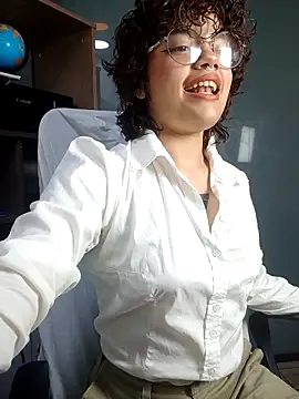 Snapshot of Kittylatina_ chatting on 05-08-26, 02:48 Kittylatina online show from 05-08-26, 02:48