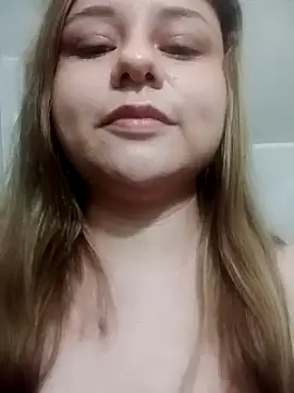 jennyyhottt online show from 07-17-26, 10:23