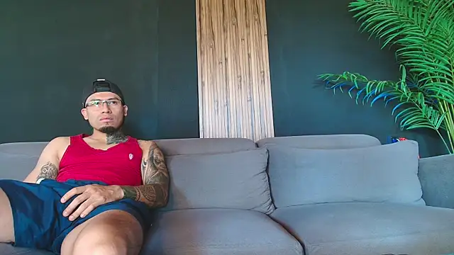 angelstream online show from 04-10-26, 01:07