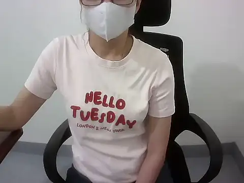 Mai phuong online show from 03-10-26, 02:37