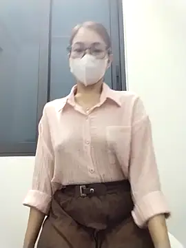 Mai phuong online show from 03-30-26, 12:23