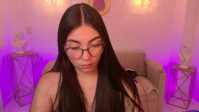Gia Capri online show from 04-05-26, 03:02