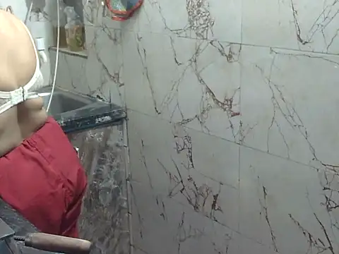 HouseWife4466 online show from 03-18-26, 08:17