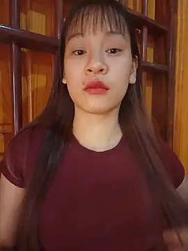 Snapshot of -Hicici- chatting on 07-26-26, 12:06 -Hicici- online show from 07-26-26, 12:06