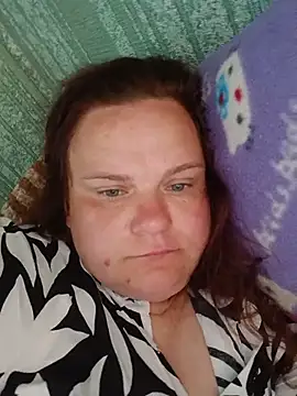 DollyGersonn online show from 06-30-26, 06:24