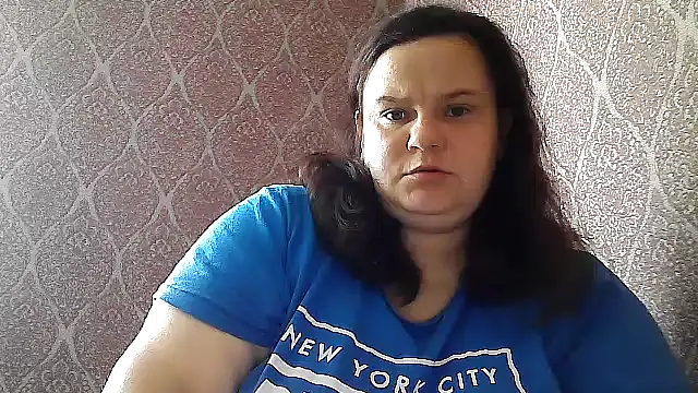 DollyGersonn online show from 06-18-26, 06:01