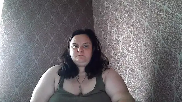 Snapshot of DollyGersonn chatting on 06-12-26, 02:42 DollyGersonn online show from 06-12-26, 02:42