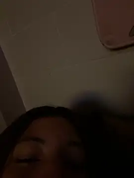 SlushyAcrylic online show from 03-10-26, 07:01