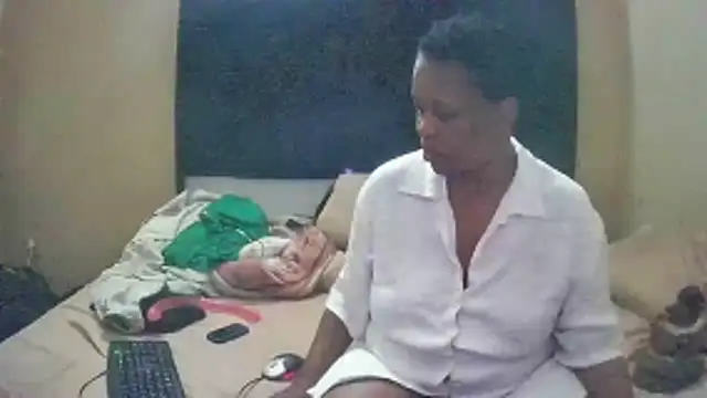 Snapshot of JoycyQueen chatting on 05-31-26, 07:14 JoycyQueen online show from 05-31-26, 07:14