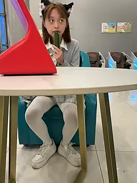 Aytc9989 online show from 04-28-26, 11:03