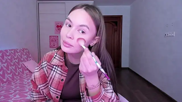 kittiangel00 online show from 04-22-26, 04:19