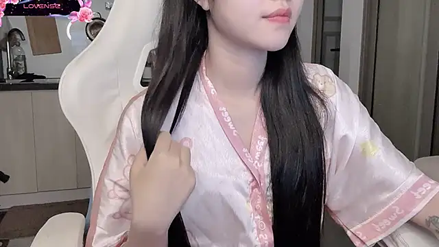 Ngan-Baby online show from 03-25-26, 03:06