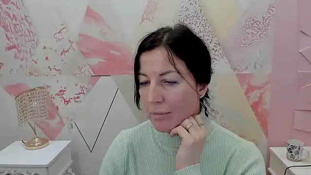 Lada ari online show from 03-10-26, 01:15