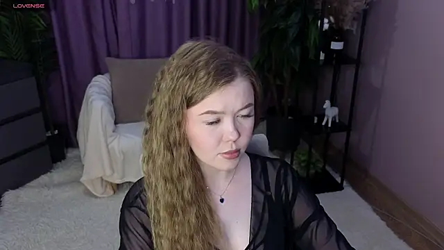 BlondeLina online show from 04-26-26, 04:54